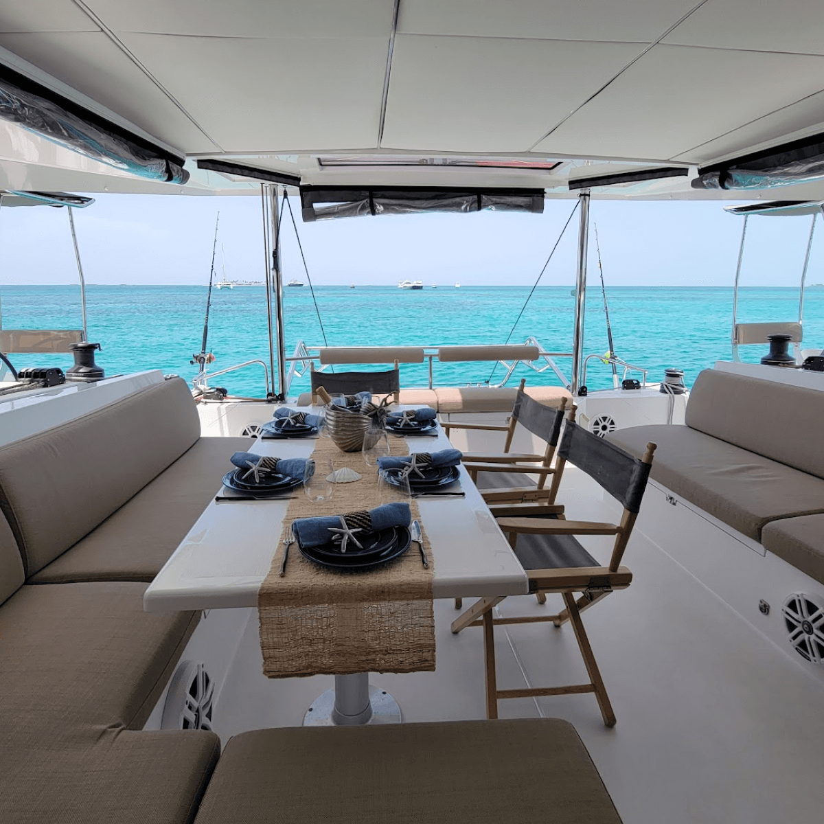 MadCurlSailingCharters_TheBoat-2