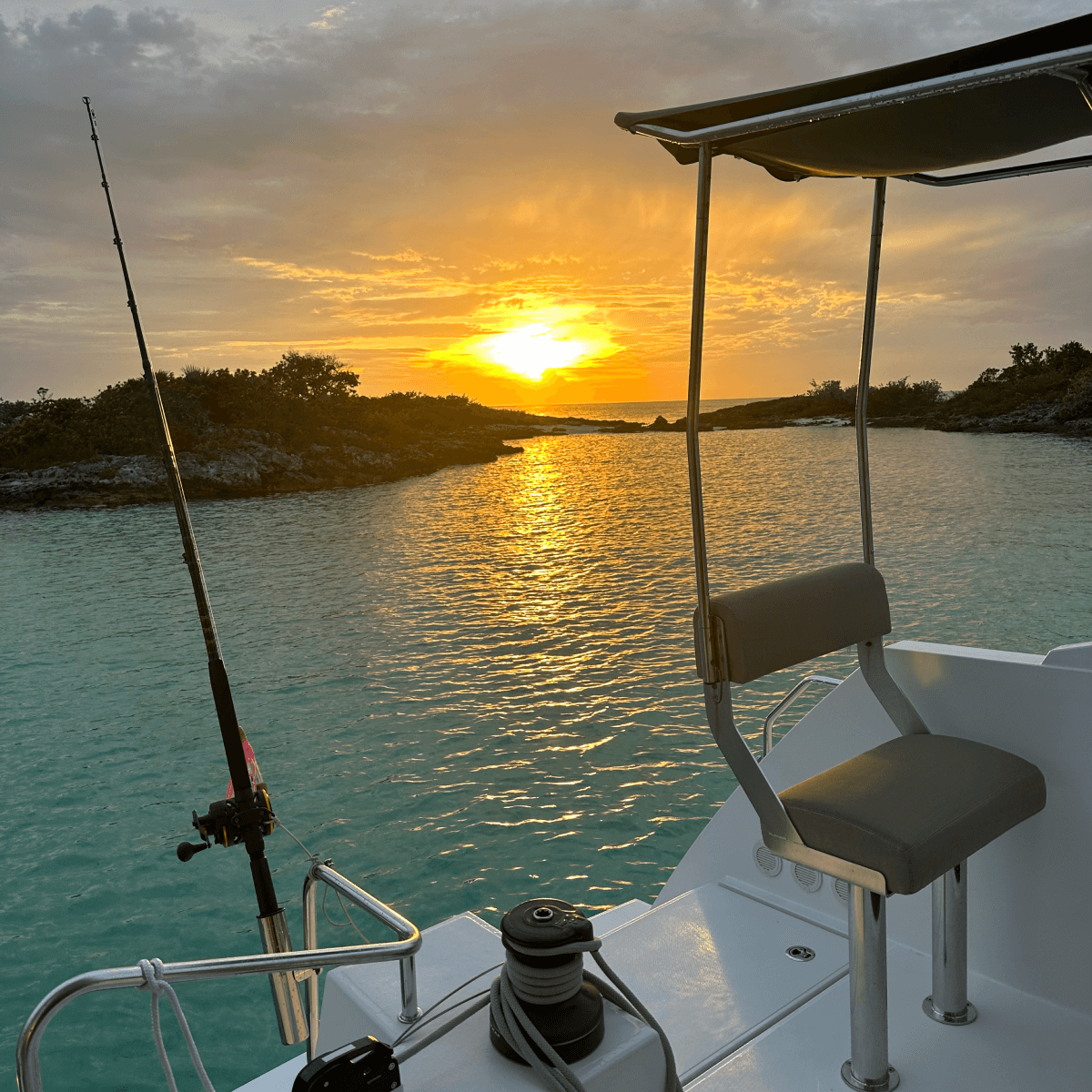 MadCurlSailing_BahamasNassau_Nautitech46Open-2