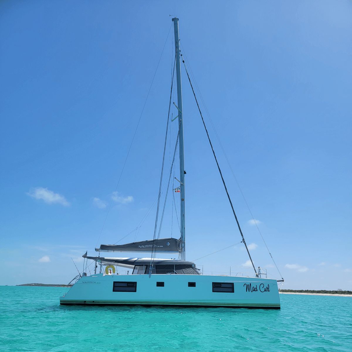MadCurlSailing_BahamasNassau_Nautitech46Open